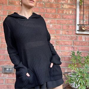 ST. JOHN Sport Black Open Waffle Knit Hooded Pullover M/L Athletic Resort Goth